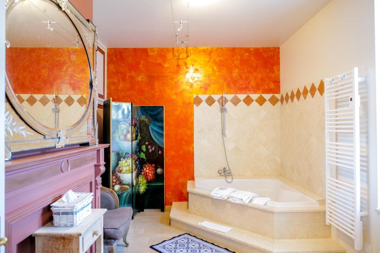 Champagne Andre Bergere & Suites Еперне Екстериор снимка
