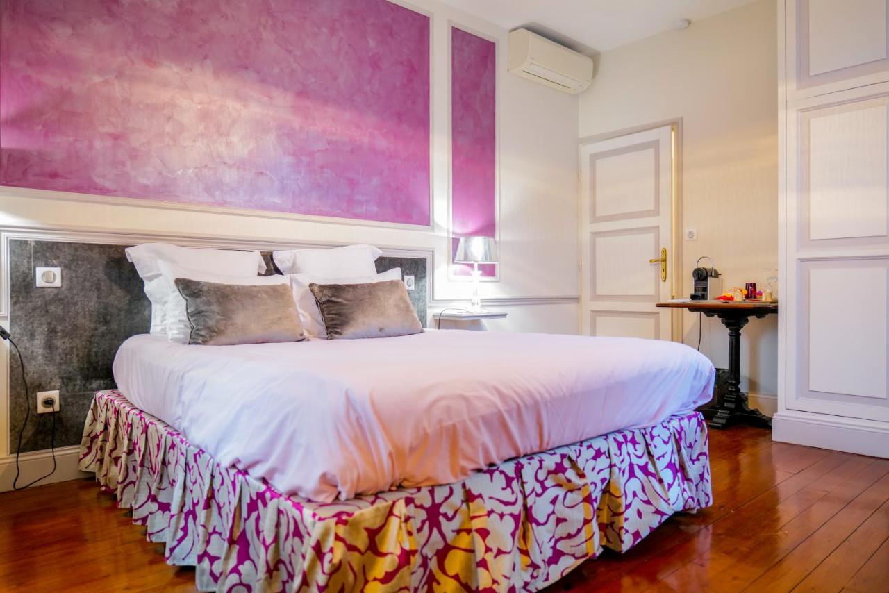 Champagne Andre Bergere & Suites Еперне Екстериор снимка