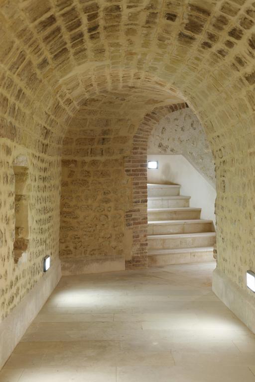 Champagne Andre Bergere & Suites Еперне Екстериор снимка
